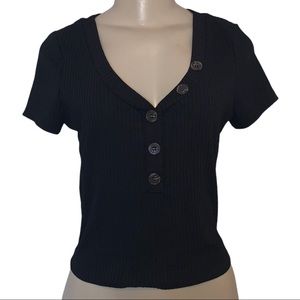 Iris Ribbed Crop Top SL Tee Shirt Black Low V-neck Top Button Embellished